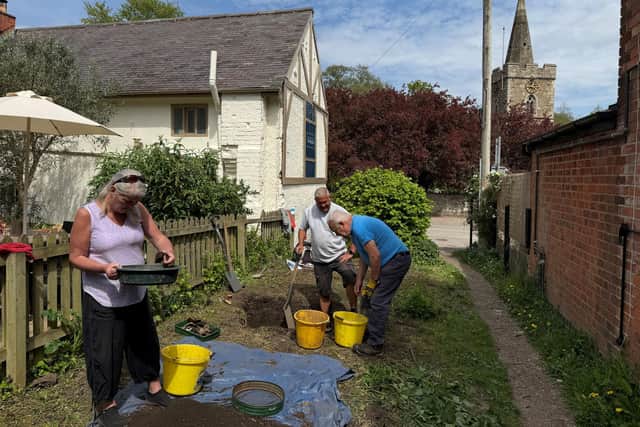 Community test pitting at Charnwood Geopark