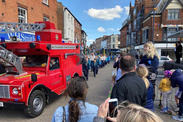 Trumpton fire engine leads St George's Day Parade through Melton