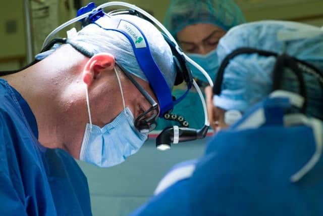 UHL surgeon carries out UK-first surgery with new pre-assembled ...