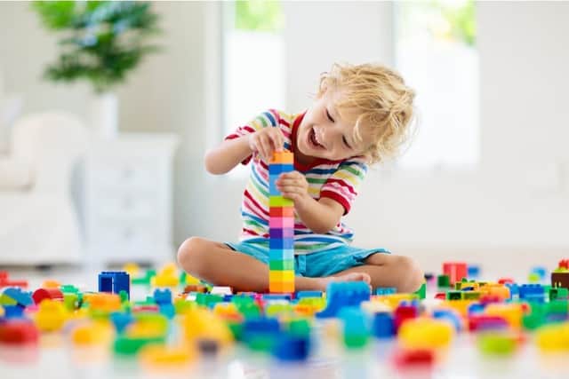 Parents could lose out on almost 2,000 a year if they fail to renew their childcare vouchers by 4 Oct (Photo: Shutterstock)