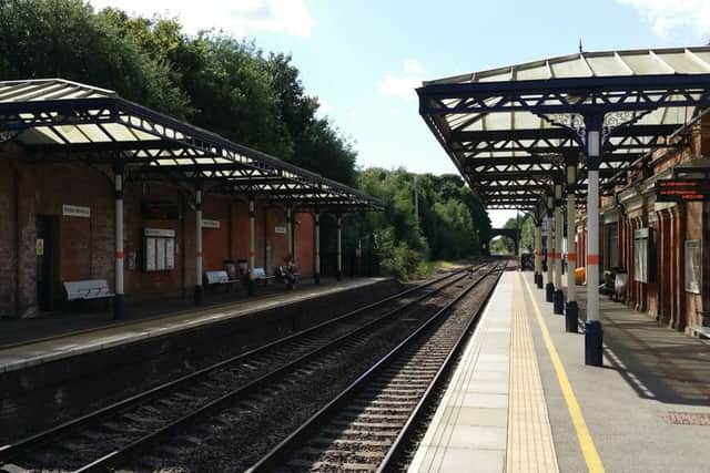 Melton railway station EMN-180220-094000001