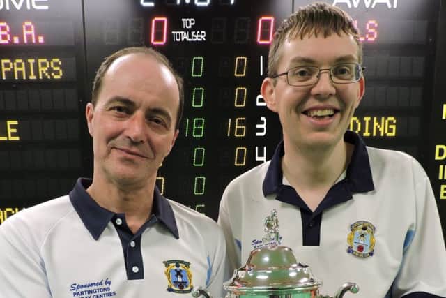 EIBA Men's Pairs champions - Jonathan Goodall and Mark Dawes (Blackpool Newton Hall) EMN-180204-173255002