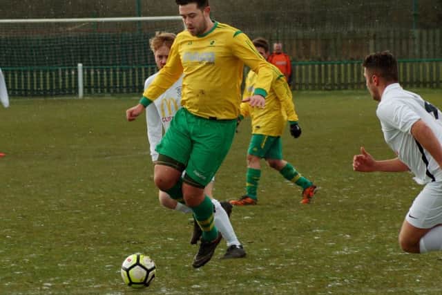 Mark Cowling has scored four goals in his last three for Holwell EMN-181004-090932002