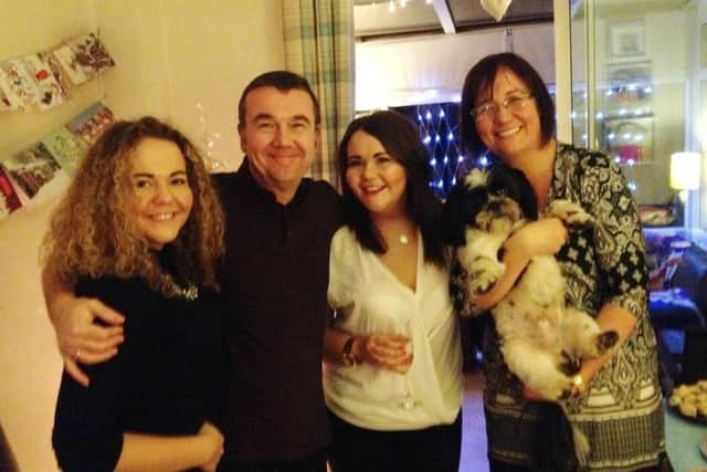 Leah Reek, who was killed in an explosion in Leicester, pictured with her parents and sister Molly EMN-180904-165018001