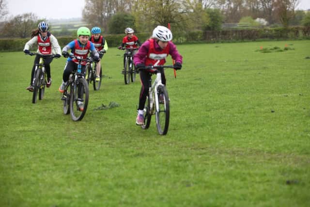 Race action at Brooksby Melton College EMN-180205-172634002