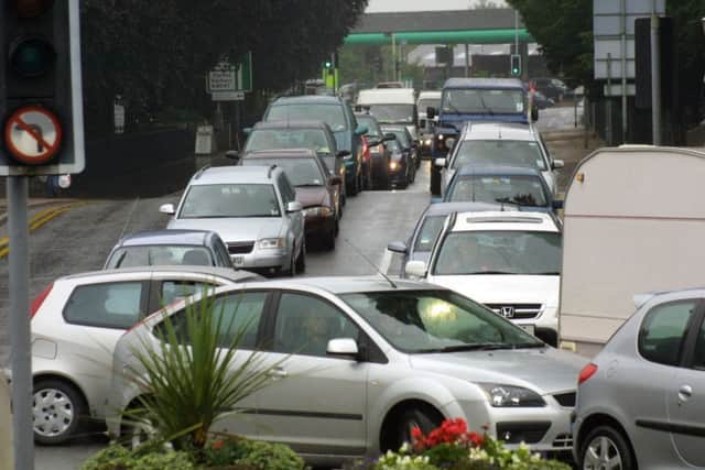 S973 - 5
Traffic chaos
Leicester Rd EMN-180521-163659001