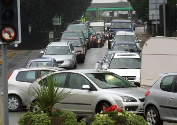 S973 - 5
Traffic chaos
Leicester Rd EMN-180521-163659001