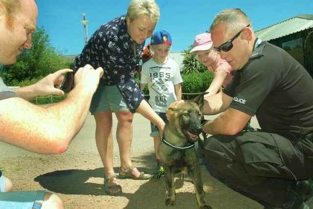 Police puppy Allya meets the public at Twinlakes EMN-180625-172023001