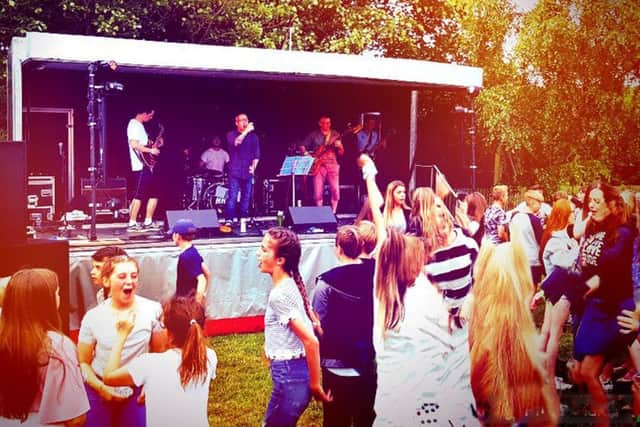 Partying in the park PHOTO: Martin Fagan