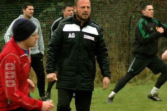 Andy Gray had hoped to transfer his record of winning silverware to Holwell but claimed the players lacked the commitment to revive the club's flagging fortunes EMN-180926-121205002
