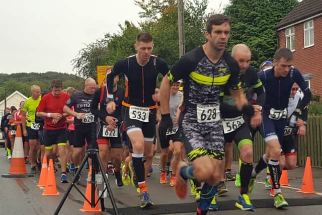 Race winner Thomas Marshall leads the pack from the start EMN-180927-104146002