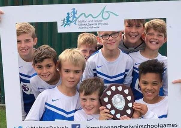 The winning Bottesford boys' team EMN-181017-125544002