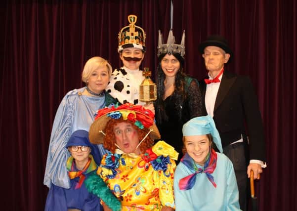 Harby Harlequins cast of Snow White and the Dwarfs PHOTO: Martin Fagan