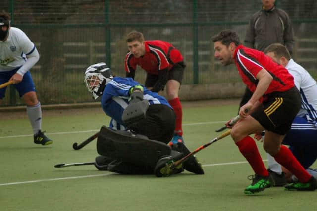 Leighton Davis looks to put the North Notts defence under pressure EMN-190122-113858002