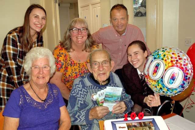 Harold Veazey celebrates his 100th birthday with his children and grandchildren EMN-190125-154125001