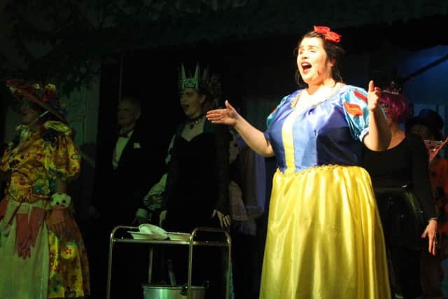 Snow White and cast singing PHOTO: Martin Fagan