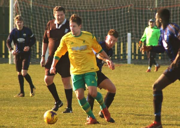 Mike Hendey looks for options during the home defeat to Burton Park EMN-190226-190933002