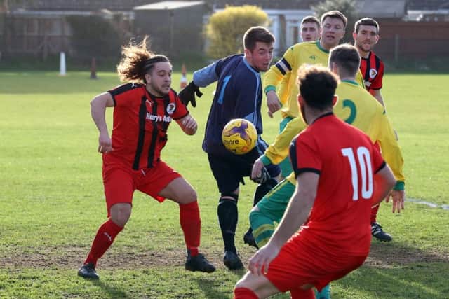 Holwell survive a scare at Irchester EMN-190327-124221002