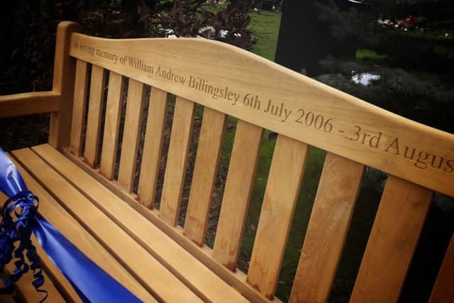 The William Billingsley memorial bench is unveiled at Melton's Thorpe Road cemetery EMN-190326-135253001