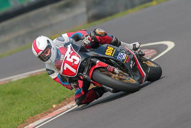 Hart gets to grips with the new SDS MOT Centre 1260cc Kawasaki EMN-190416-131309002