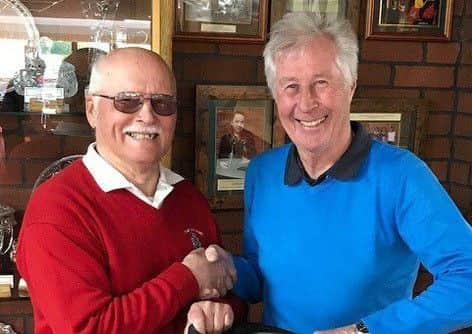 Stoke Rochford GC club chairman Adrian Stannard (right)with order of merit winner Greg Ewart EMN-190416-184624002