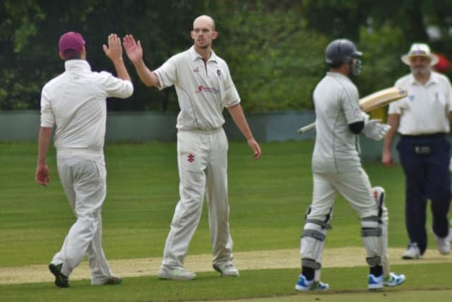 Tom Glover went on to top score for Park with 66 EMN-190406-153446002