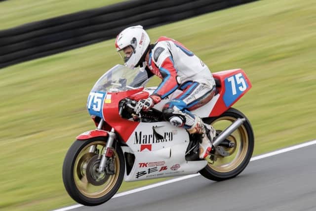 Hart's fortunes were as contrasting as the weather at Cadwell Park EMN-190618-111621002