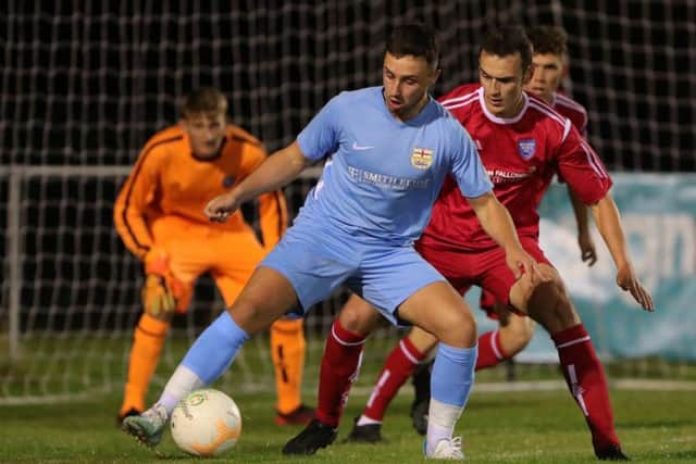 Robbie Parsons on the ball. Picture: Phil James EMN-190918-090814002