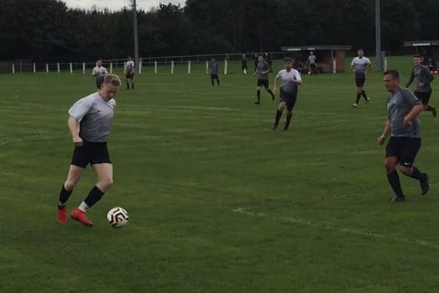 Adam Lauchlan in possession for Asfordby EMN-191015-150612002