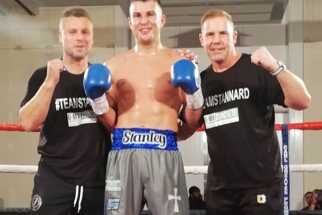 Stannard with promoter Carl Greaves (right) EMN-191023-114604002