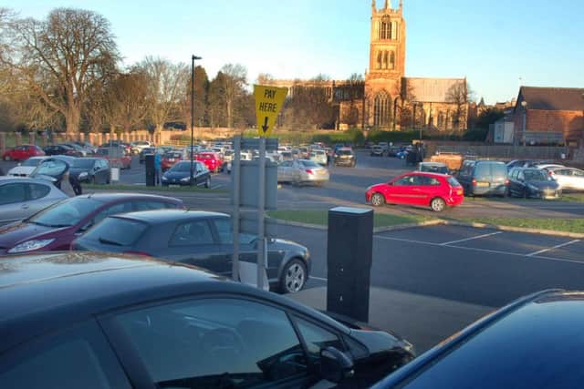 Burton Street car park, Melton EMN-151229-143316001