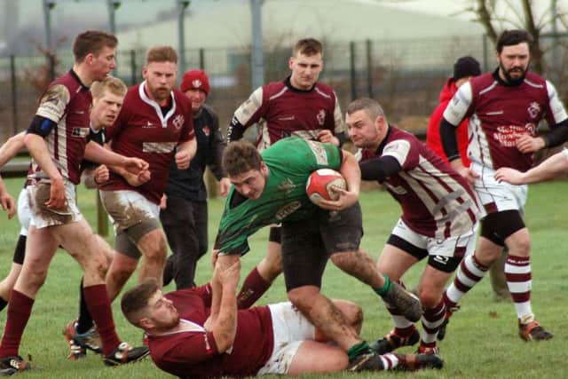Sileby in possession against Melton RFC Third XV EMN-161002-120355002