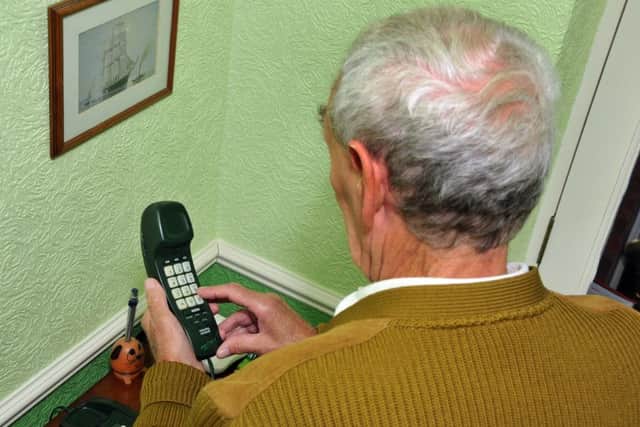 Phone problems EMN-160402-154936001
