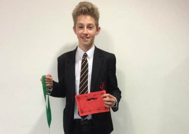 John Ferneley College pupil Charlie Hirst won a bronze medal at the county schools cross country league EMN-160902-123421002