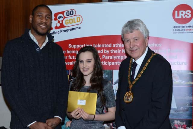 Basketball's Team GB captain Drew Sullivan with Niamh Noble and Leicestershire County Council chairman David Snartt EMN-161102-151800002