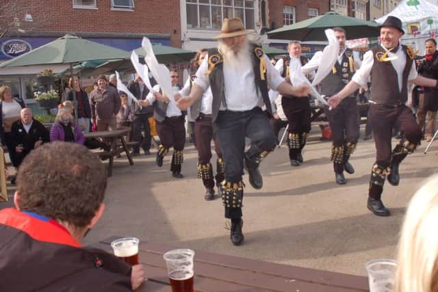 The Anstey Morris Dancers liven up the Market Square EMN-160314-101034001