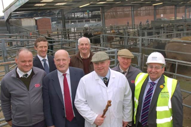 Pictured from left are Hugh Brown, CEO of Gillstream Markets Ltd which manages the market, with market colleagues and representatives from Melton Borough Council, the National Farmers' Union and appointed contractors Morgan Sindall EMN-160322-115009001
