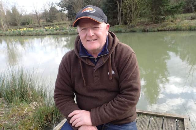 First qualifier Mick Beckhurst EMN-160504-180937002