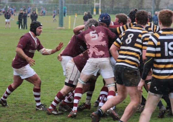 Oadby 31 Melton 19 EMN-160419-093812002