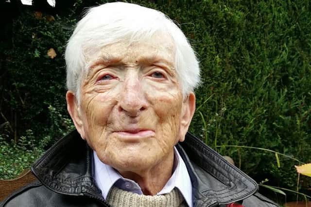 Sandy Saunders (93), of Burton Lazars EMN-160518-141212001