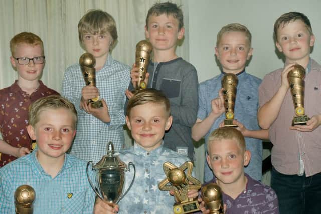 Foxes mini age group Players of the Year EMN-160524-150635002