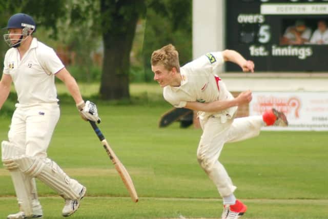 Park bowler Joe Barnard steams in EMN-160524-171358002