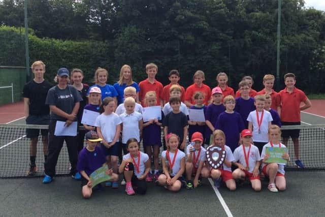 Year 3 and 4 teams at the Melton and Belvoir Schools Tennis Tournament EMN-160507-111802002