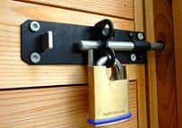 Buy a decent padlock to help secure your shed EMN-160907-124827001
