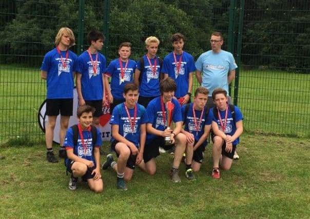 John Ferneley College's victorious softball team EMN-160719-113130002