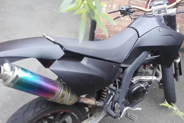 Bike stolen in Melton YnJEQTV1-I2GM55p0IXT