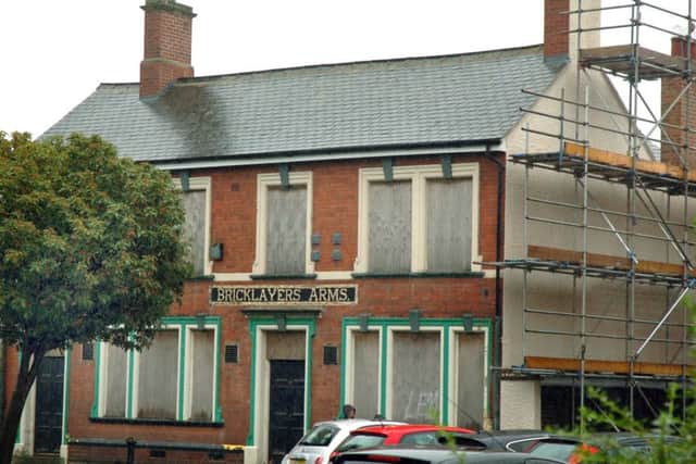 The former Bricklayers Arms pub in Greenslade is being converted into an Indian restaurant EMN-161209-095018001