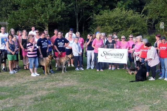 The Slimming World does Race for Life event held in Melton Country Park raised hundreds of pounds for Cancer Reseach UK EMN-160919-123352001