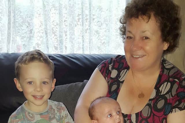 Jeanette Bateman, who has passed away aged 58, pictured with grandchildren Jordon (4) and 10-week-old Jamie EMN-161110-162913001