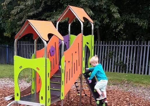 New play equipment provided at Baldocks Lane, Melton, from community fundraising EMN-161110-115139001
